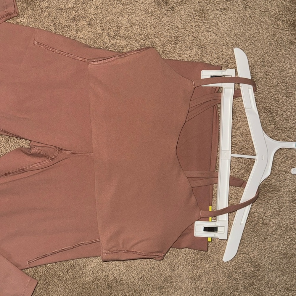 MATCHING ATHLETIC SET - Picture 2 of 2